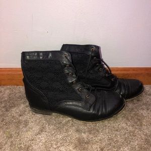 Black Feax Leather Combat Boots